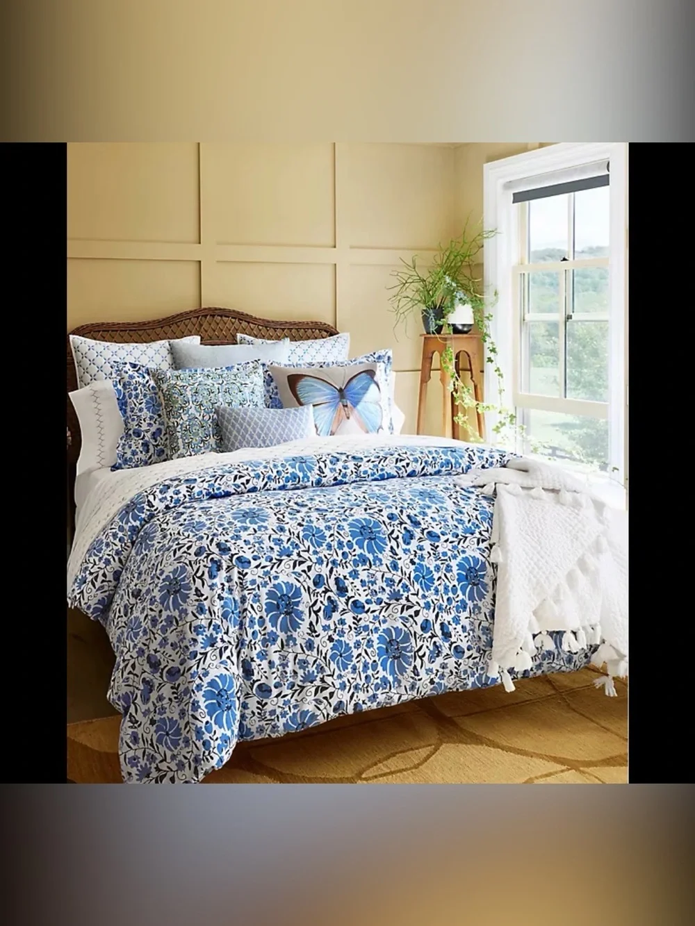 John Robshaw Zoya Azure Queen Duvet Cover + King Sham Organic Cotton